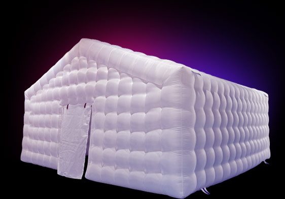 discotheque gonflable blanche à louer de 7m par 7m